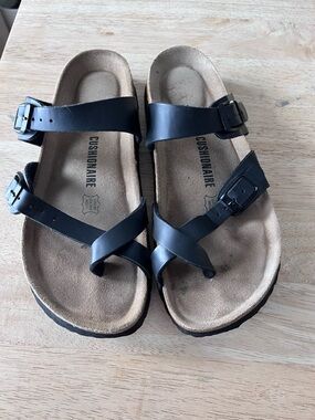 Cushionaire Black Leather Buckle Slide Sandals for Women